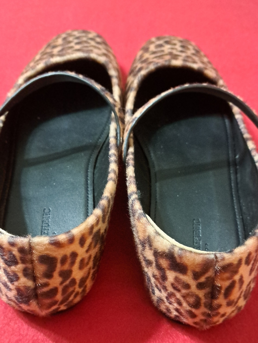 Banana Republic Leopard Mary Jane Flats - Picture 9 of 9